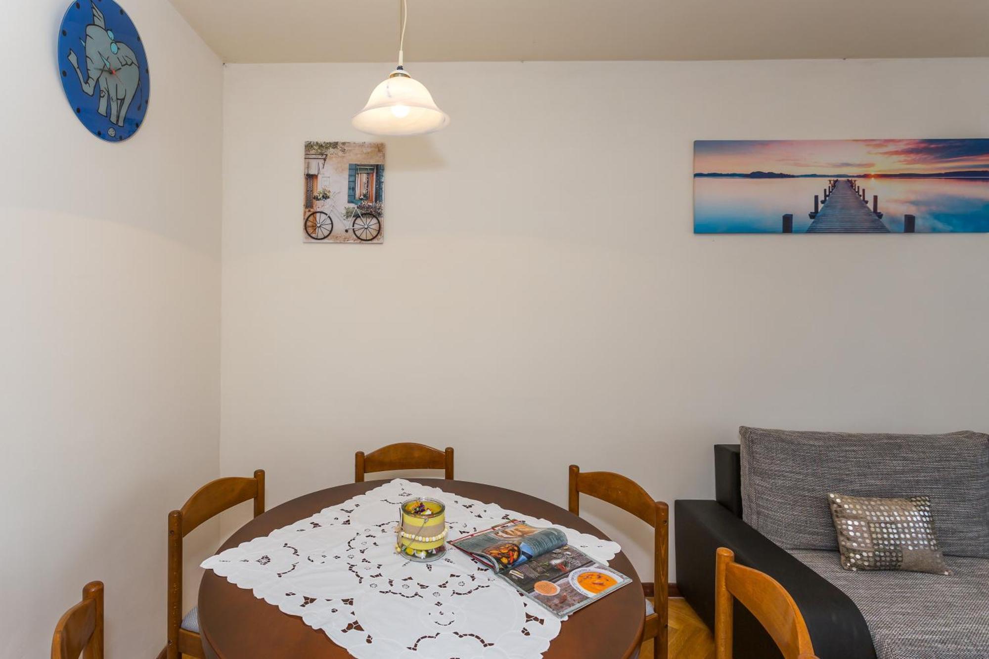 Apartments With Wifi Split - 13957 Bilik gambar